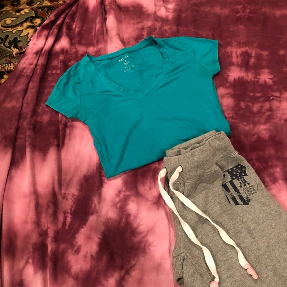 Blue Wet Seal V Neck - Picture 2 of 6